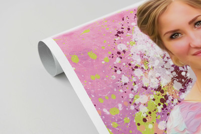 Фотокартина в стиле дрим-арт на холсте 30х40см «Милая девушка с цветами» — фото