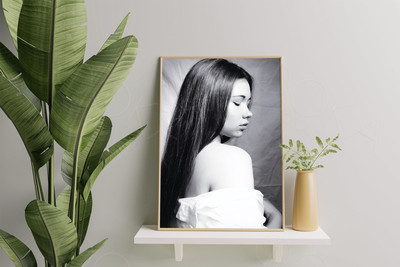 Фотокартина на холсте 40х60см «Девушка в белом» — фото