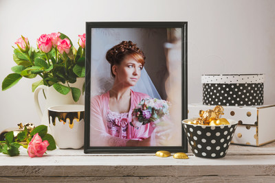 Фотокартина на холсте 60х80см «В шикарном свадебном платье» — фото