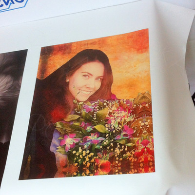 Фотокартина в стиле гранж на холсте 30х40см «Девушка с букетом» — фото