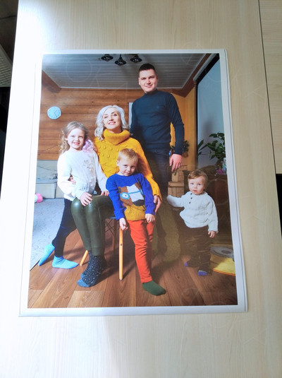 Фотокартина на холсте с подрамником 50х70см «Семья» — фото